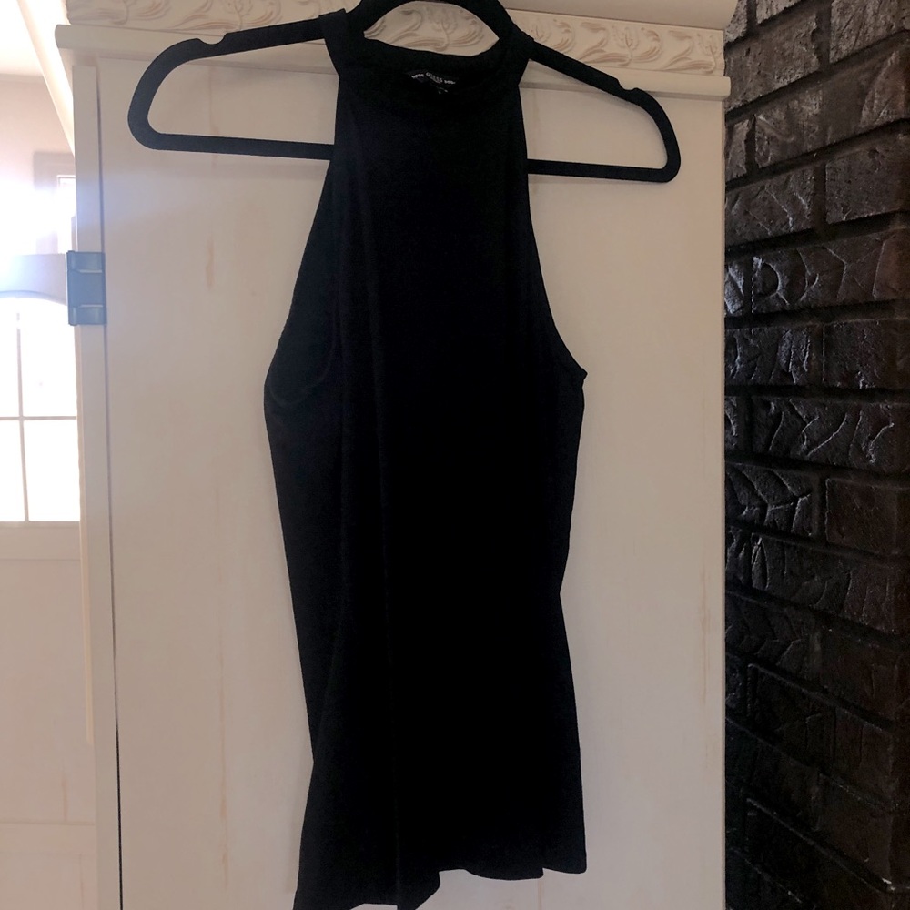 GUESS Black fitted tank top